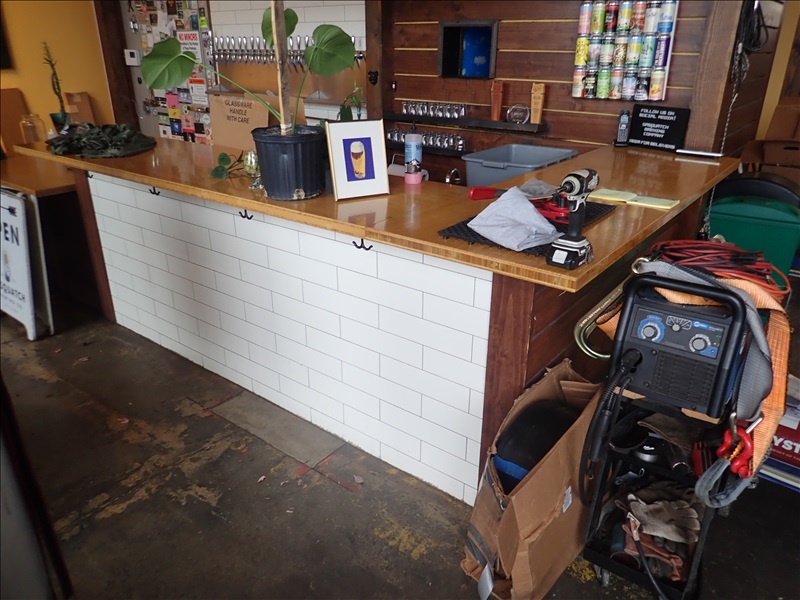 LSHAPED FRONT BAR SASQUATCH BREWING CO. ONLINE AUCTION James G