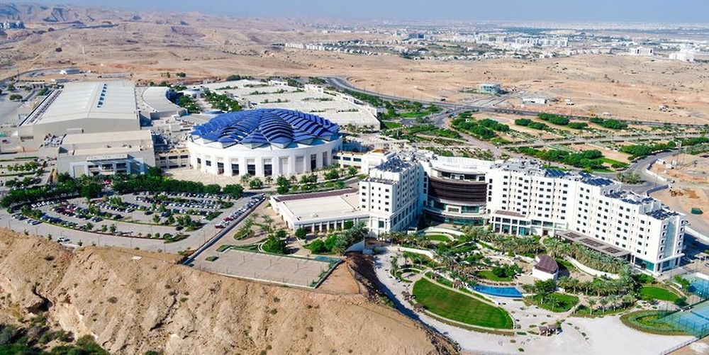 Commitment to fiscal balance raises Oman’s credit rating