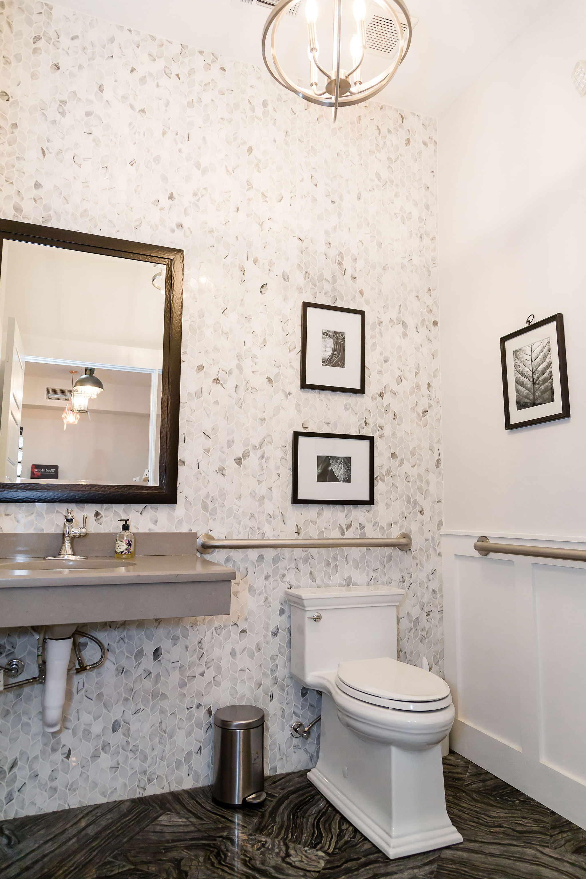 Calacatta Blanco Leaf Marble Mosaic Muse Kitchen and Bath