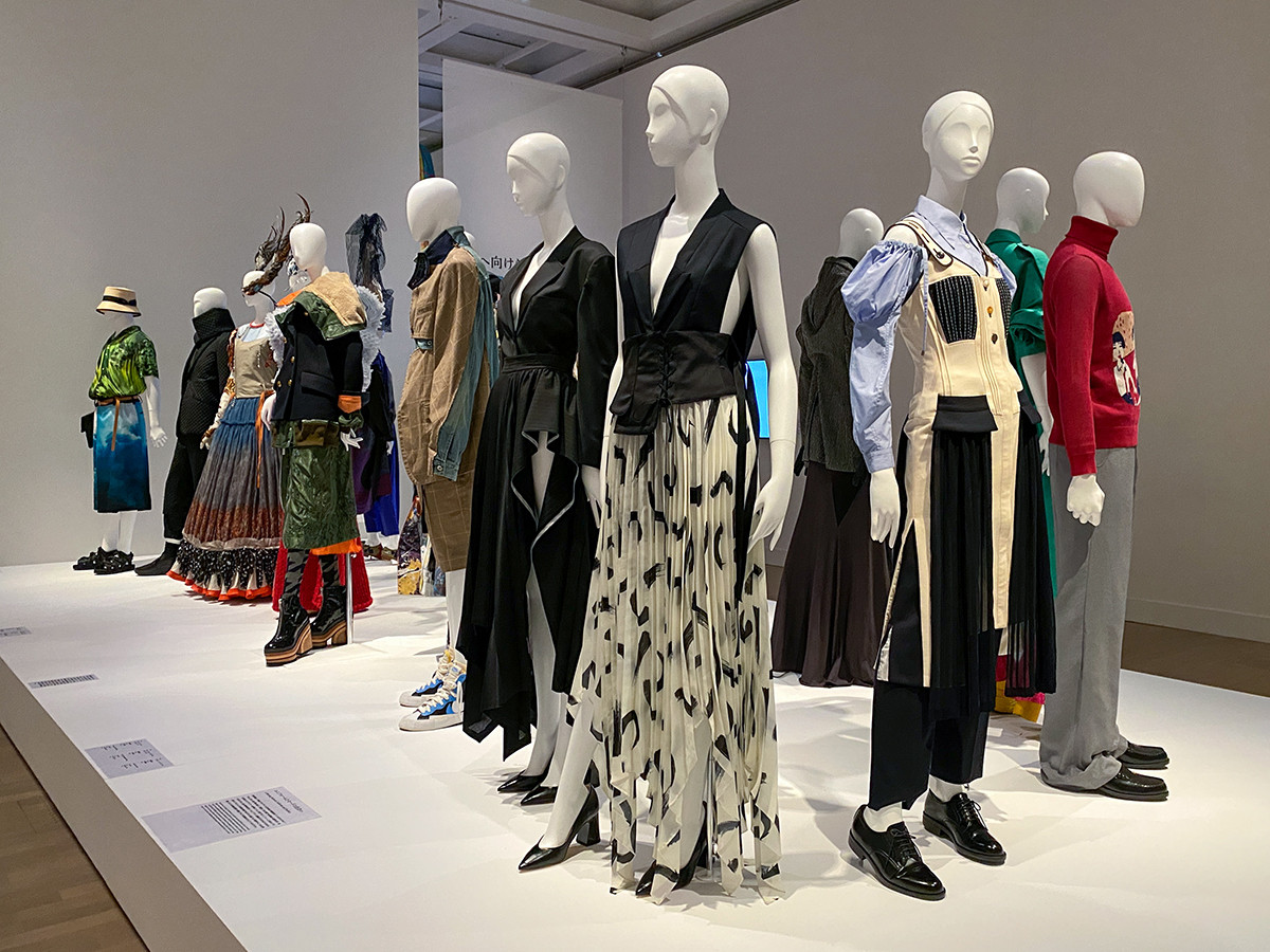 ファッション イン ジャパン 19452020 —流行と社会 レポート アイエム[インターネットミュージアム]