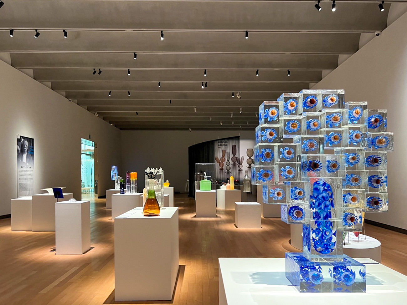 目を奪われる透明感と輝き ― 東京都庭園美術館「フィンランド ・ グラスアート」展 ニュース アイエム[インターネットミュージアム]