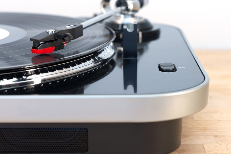 The 7 Best Bluetooth Turntables (2024) Musician Wave