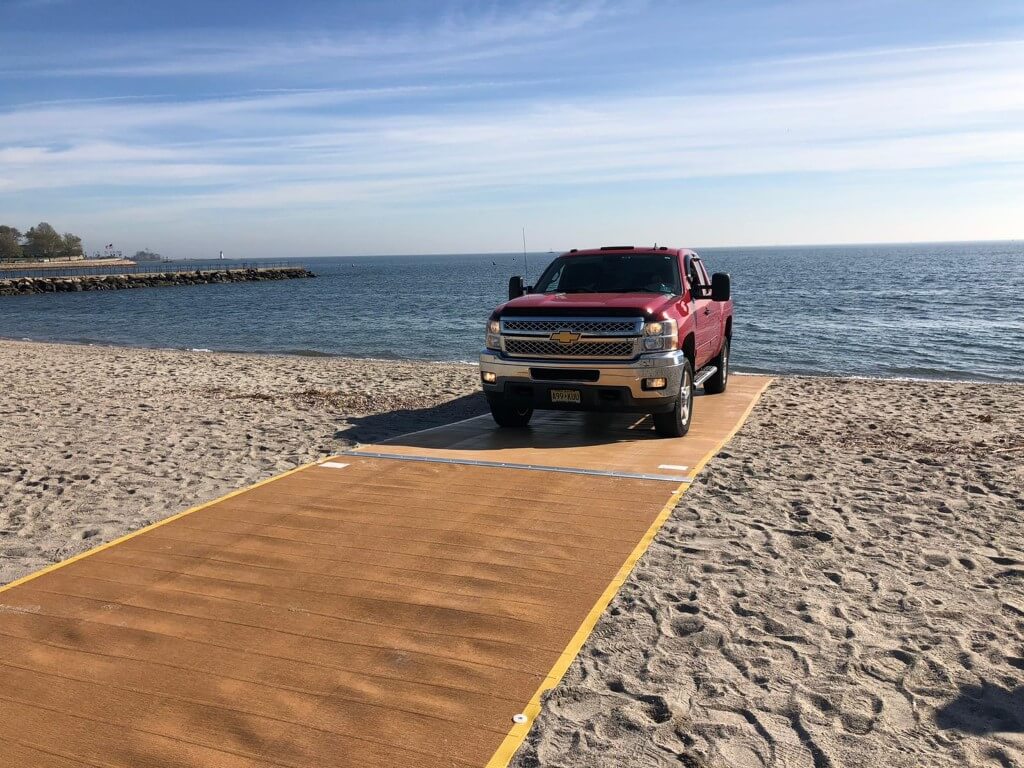 Beach access mats Musthane