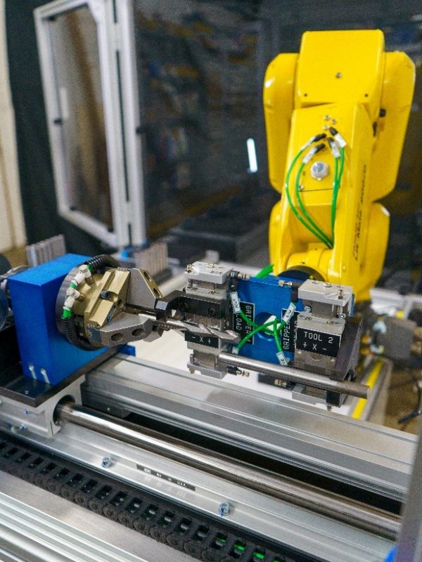 MET 6 AL Edge Prep Machine with Robot Loader Mutschler Edge Tech