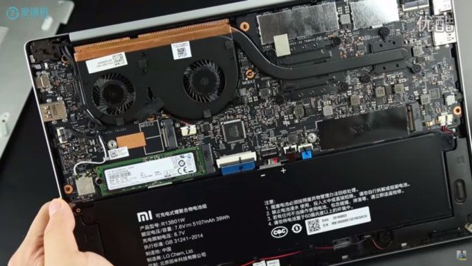 Así es el portátil de Xiaomi por dentro y por fuera