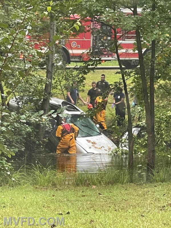 Units Respond to MVC with a Vehicle into a Pond Mechanicsville VFD