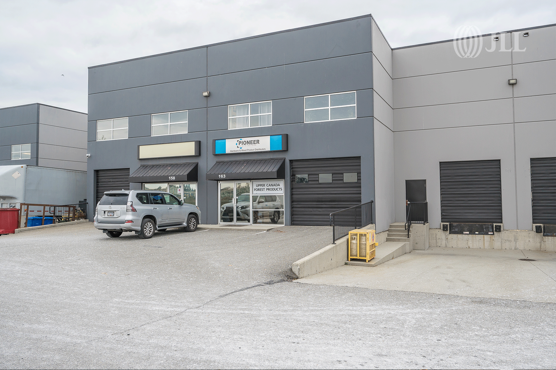 Casey Bell JLL Metro Vancouver Industrial Group