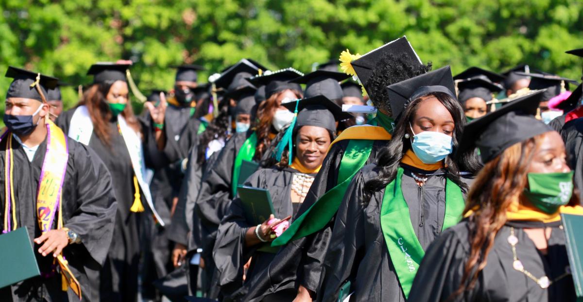 MVSU students celebrate commencement with inperson ceremony