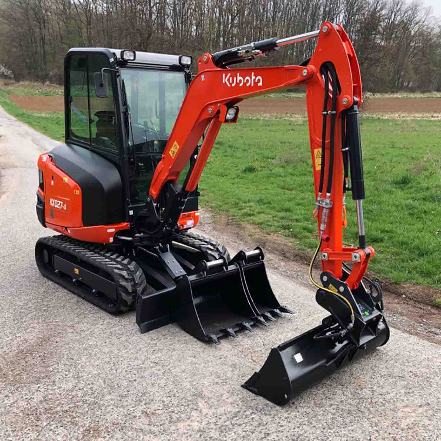 Machineryzone bietet ihnen über 45.000 so finden sie rasch die besten preise für kubota minibagger gebraucht oder neu in ihrer nähe. Minibagger Kubota KX027 | mw-mietservice