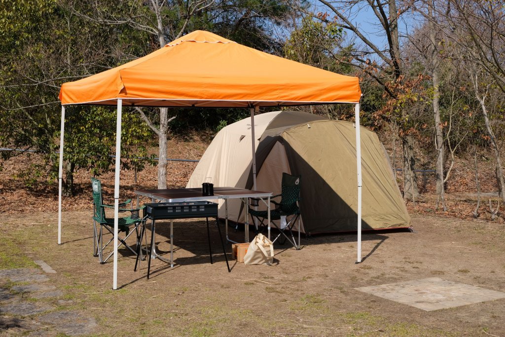 瀬戸内海を見下ろす森のキャンプ場で優雅なソロキャン。｜瀬戸内海を見下ろす森のキャンプ場で優雅なソロキャン。｜香川旅帖｜香川県観光協会公式サイト