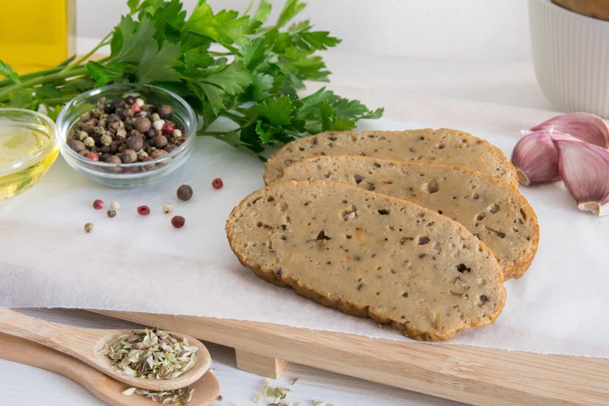 Tempeh vs Tofu Proprietà e Differenze