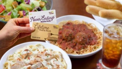 Olive Garden sells Lifetime Pasta Pass Unlimited pasta, breadsticks