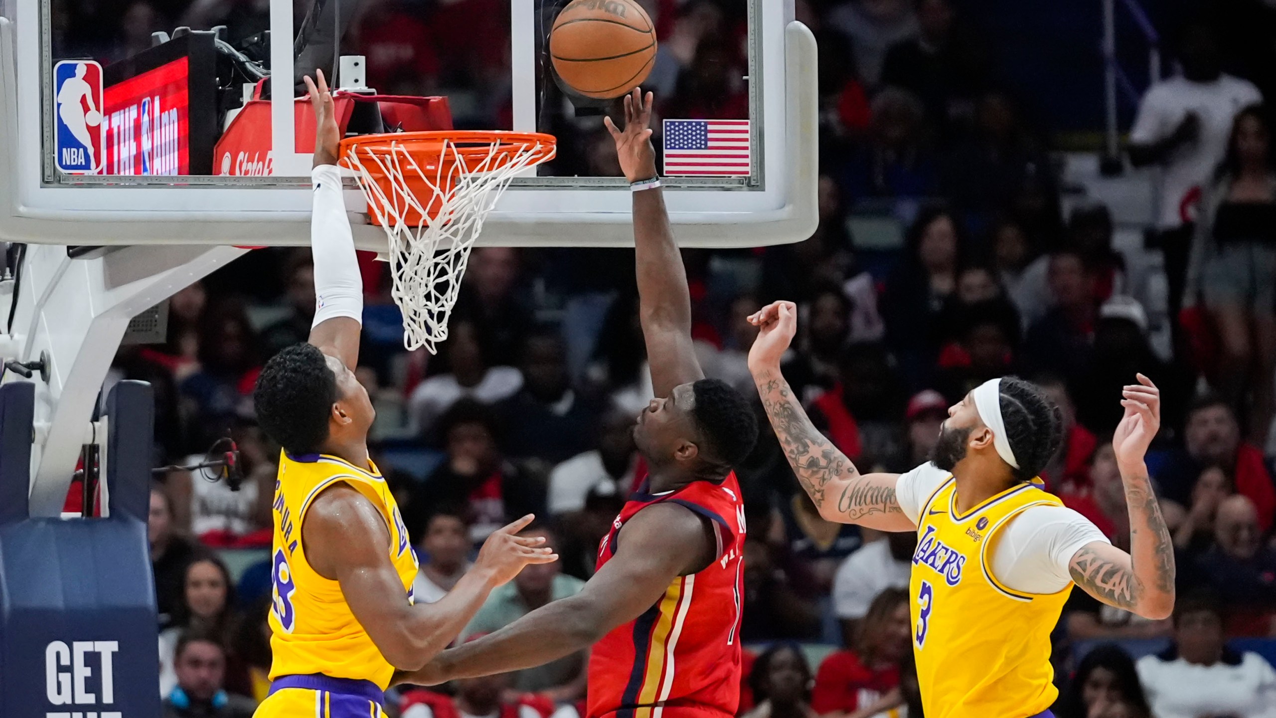 LeBron James and the Lakers beat Pelicans in playin, earn a playoff