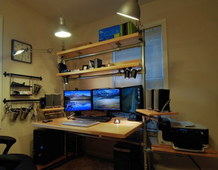 18 Sleek Acrylic Computer Desk Designs for Small Home Office