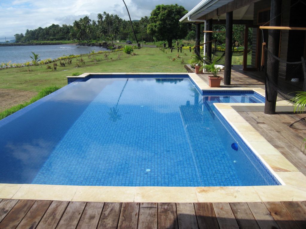 20 Different Pool Shapes and Designs in Modern Architecture