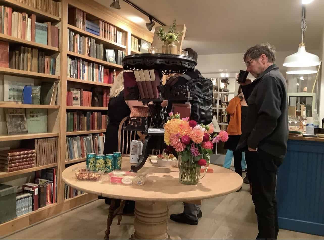 Used bookstore Ballard Books opening soon on 20th Ave NW My Ballard