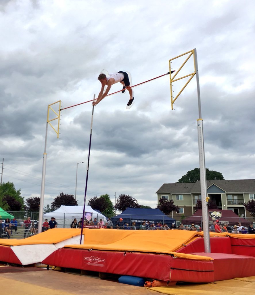 Ballard senior is state pole vaulting champ My Ballard
