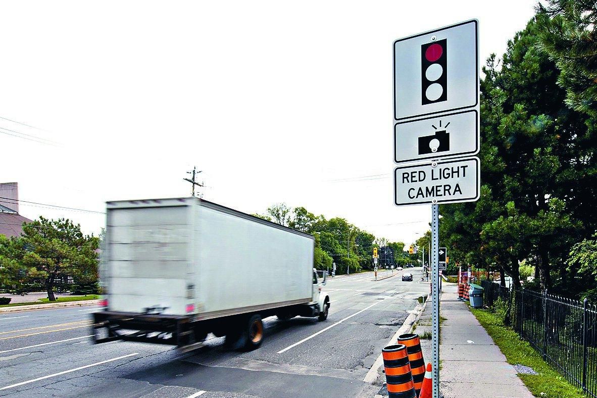 how do red light cameras work ontario Toby Bowens