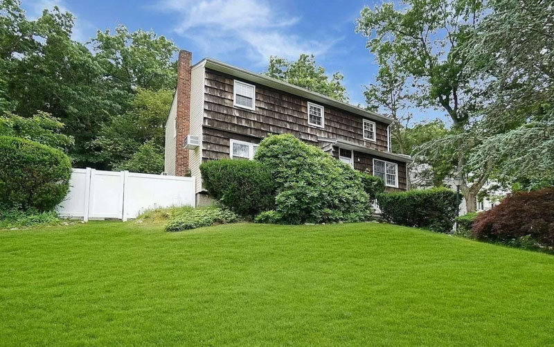 12 Best Places to Live in Long Island for the Highest Quality of Life