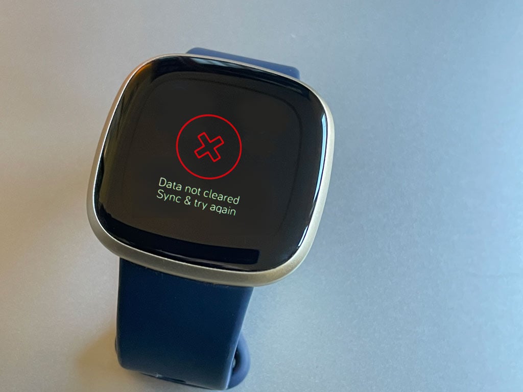 Fix a Fitbit showing a red X with data not cleared sync and try again