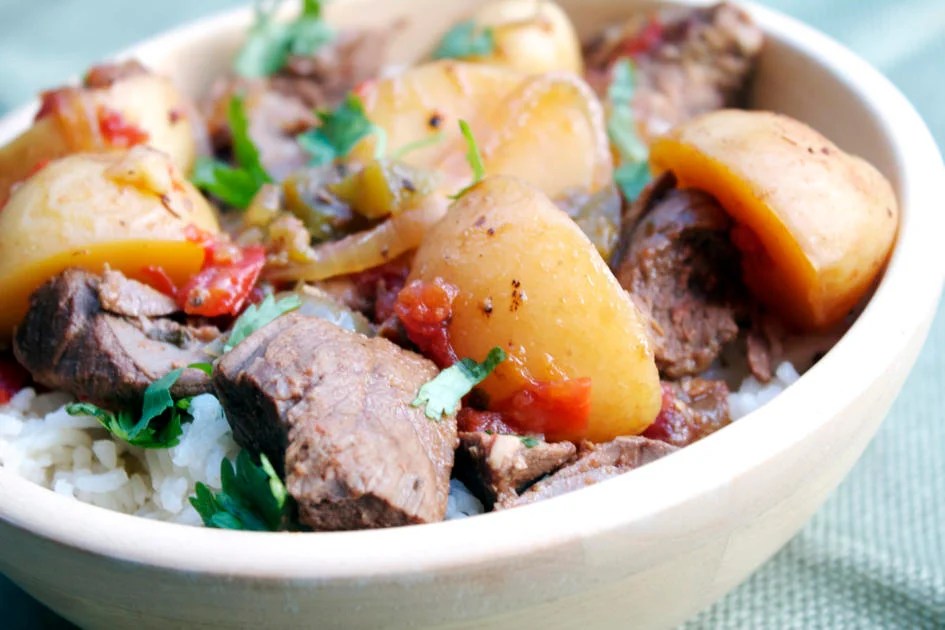 Crockpot Carne con Papas, An Alternative to Brisket The Nosher Crockpot Carne con Papas, An Alternative to Brisket The Nosher