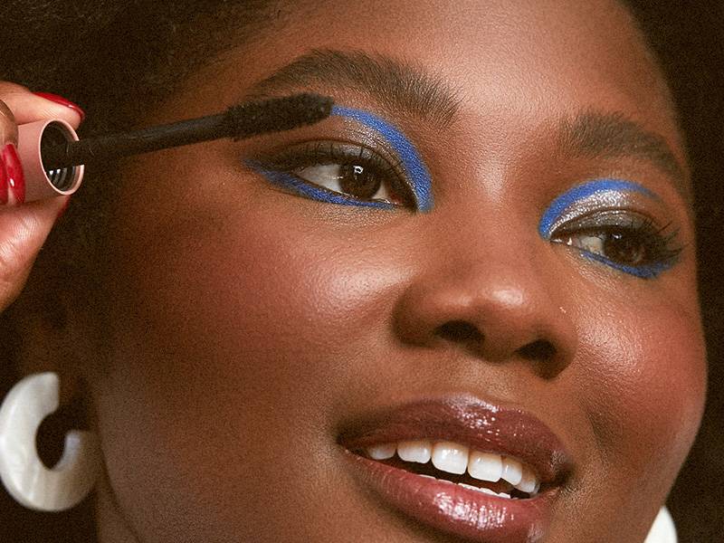 Mascara What is the TikTok trend all about?