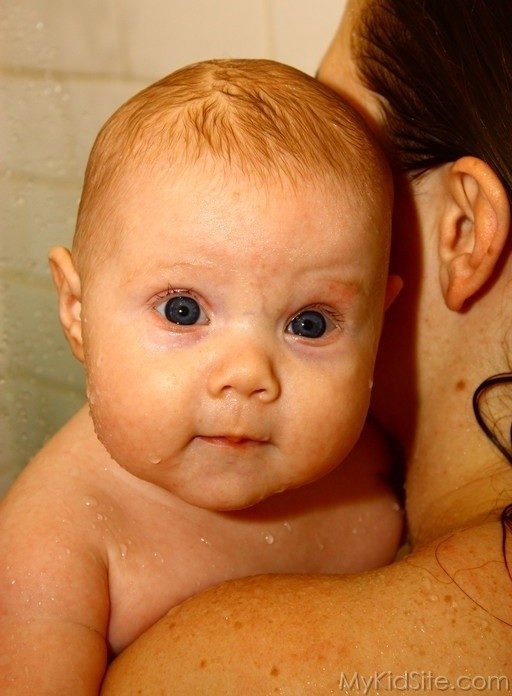 Bathing Baby After Shots Keke Palmer Fangirls While Meeting Hilary