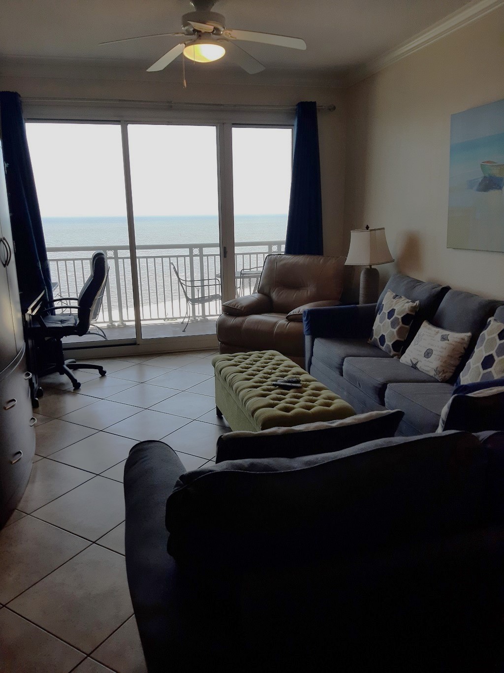 Legacy Towers Condo Vacation Rental with View Overlooks Gulf and Beach