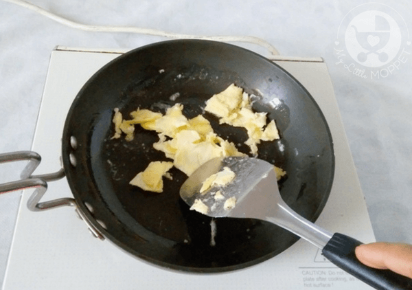 Egg Yolk Scramble for Babies