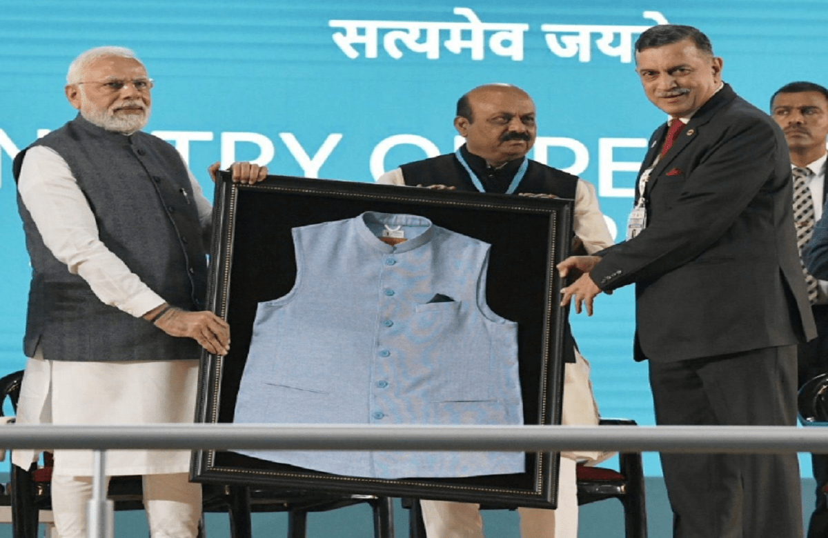 Special Modi jacket made from recycled plastic bottles