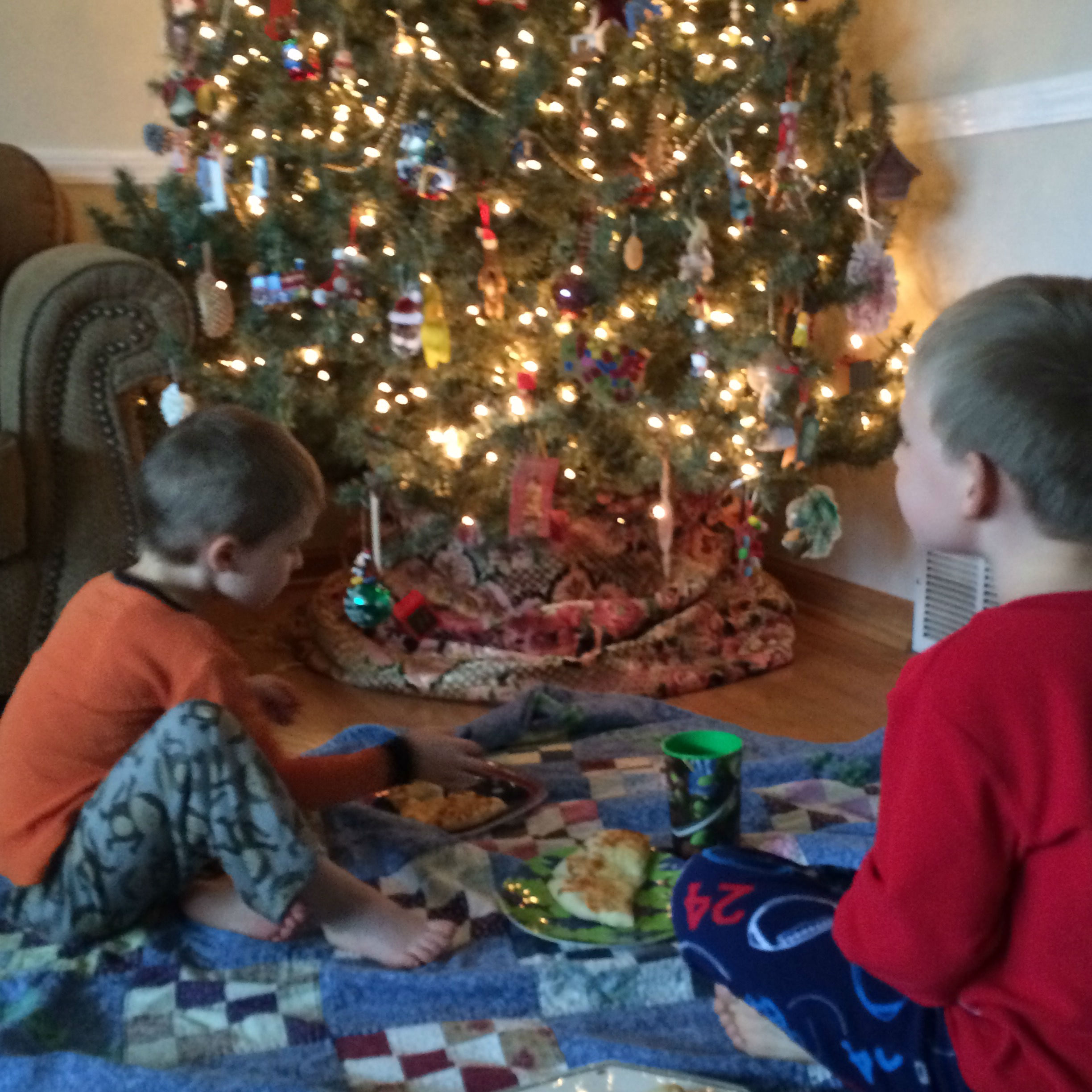 Picnic Ideas For Christmas Day 8 Simple KidFriendly Christmas Traditions My One and Only Home