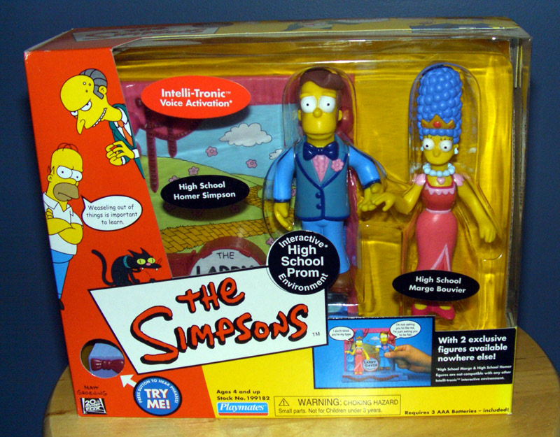 WOS Simpsons Marge and Homer High School Prom Playset
