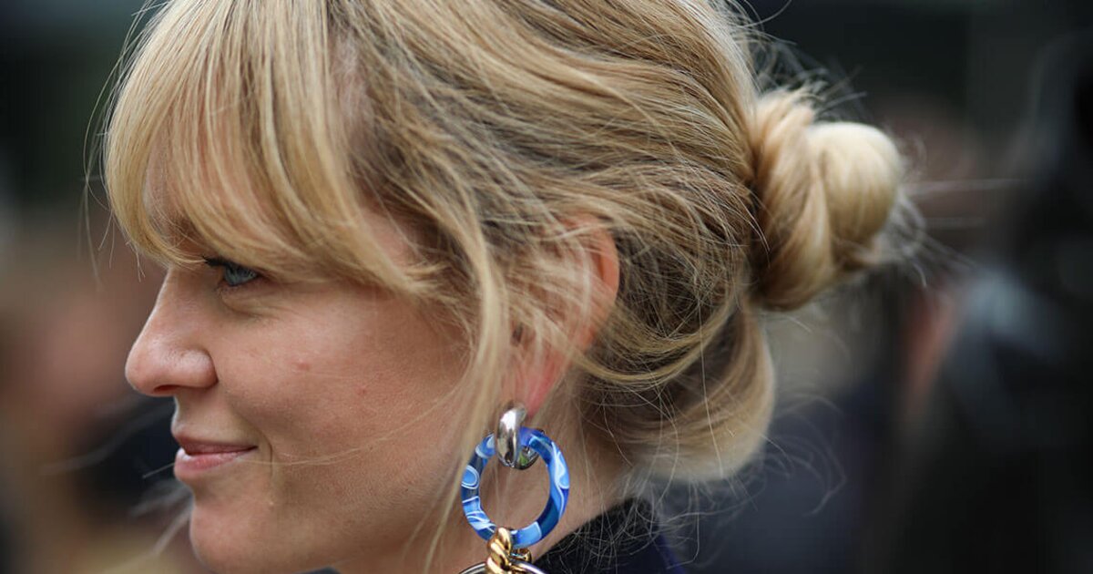 Messy Bun Anleitung für einen lässigen UndoneDutt