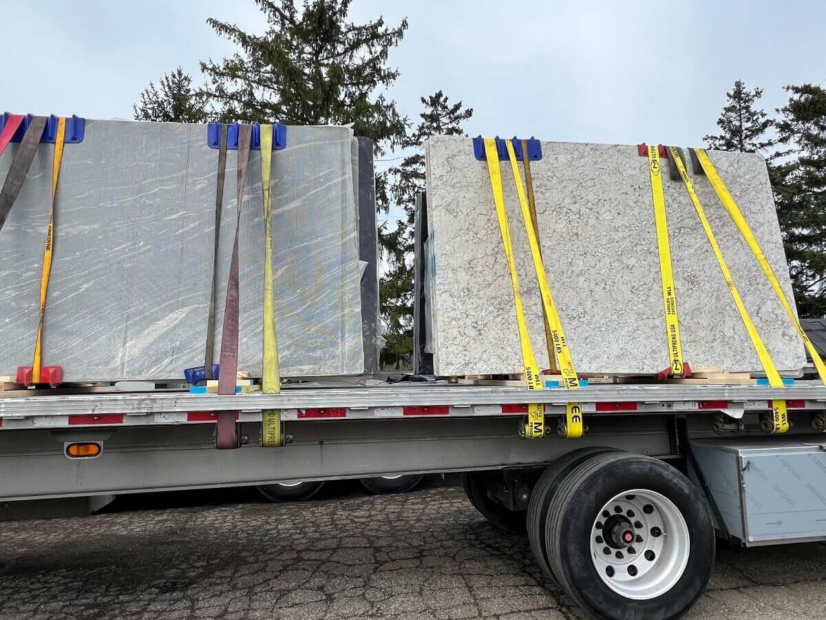 Twisting Trucking Straps Should You Do This Trucking Techniques and Why?