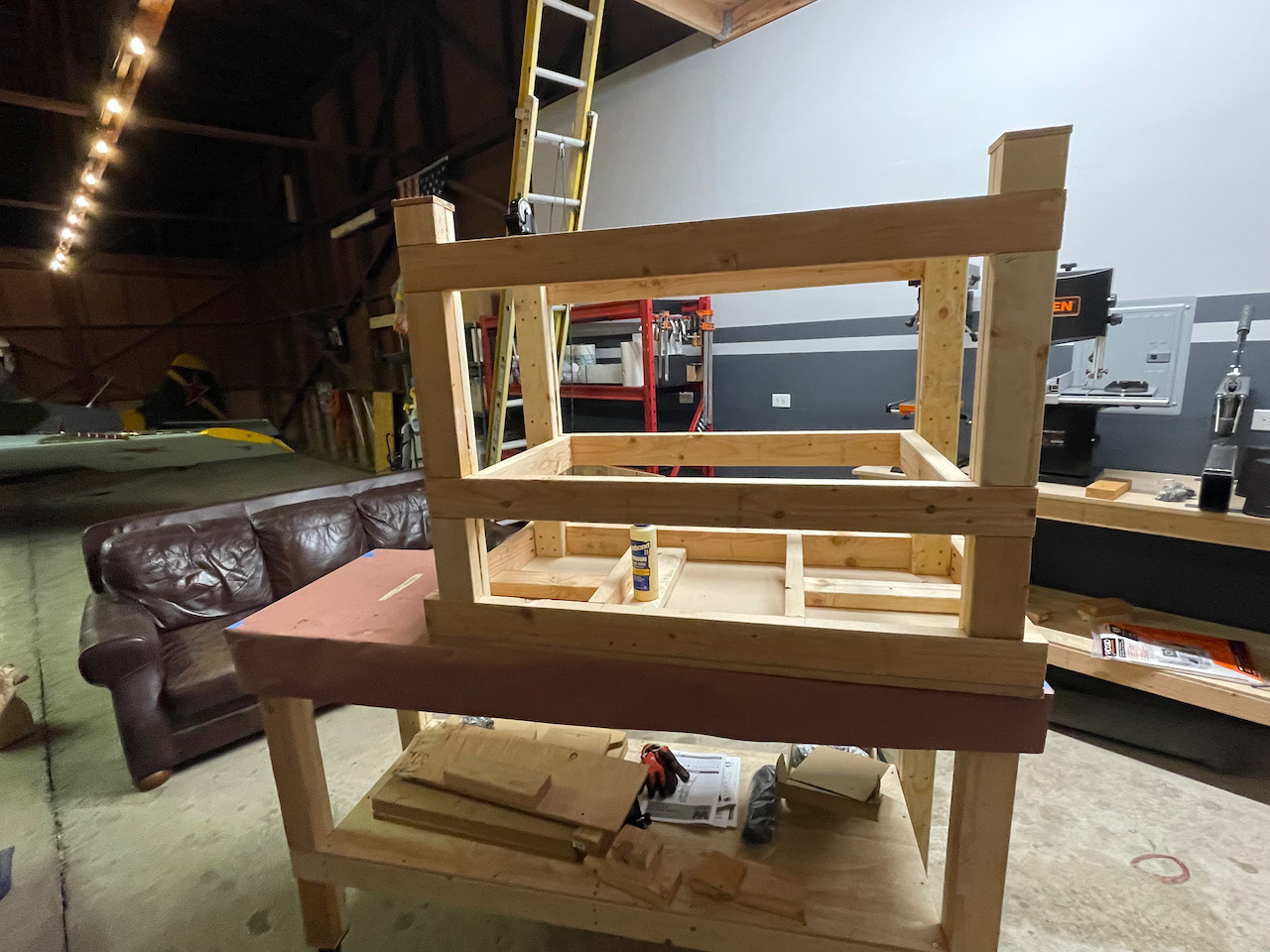 power tool workbench Building N679PG