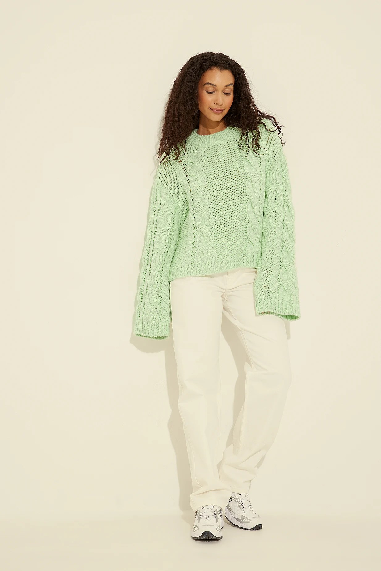 Cable Knitted Chunky Sweater Green