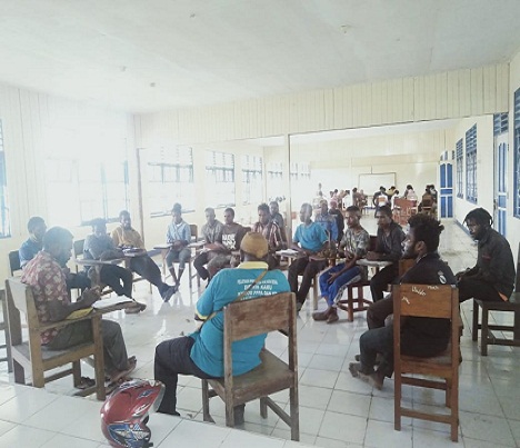 Pembentukan Panitia Natal Ikatan Pelajar & Mahasiswa Distrik Kamuu Utara & Distrik Kamuu Timur, Kabupaten Dogiyai, Kota Studi Nabire