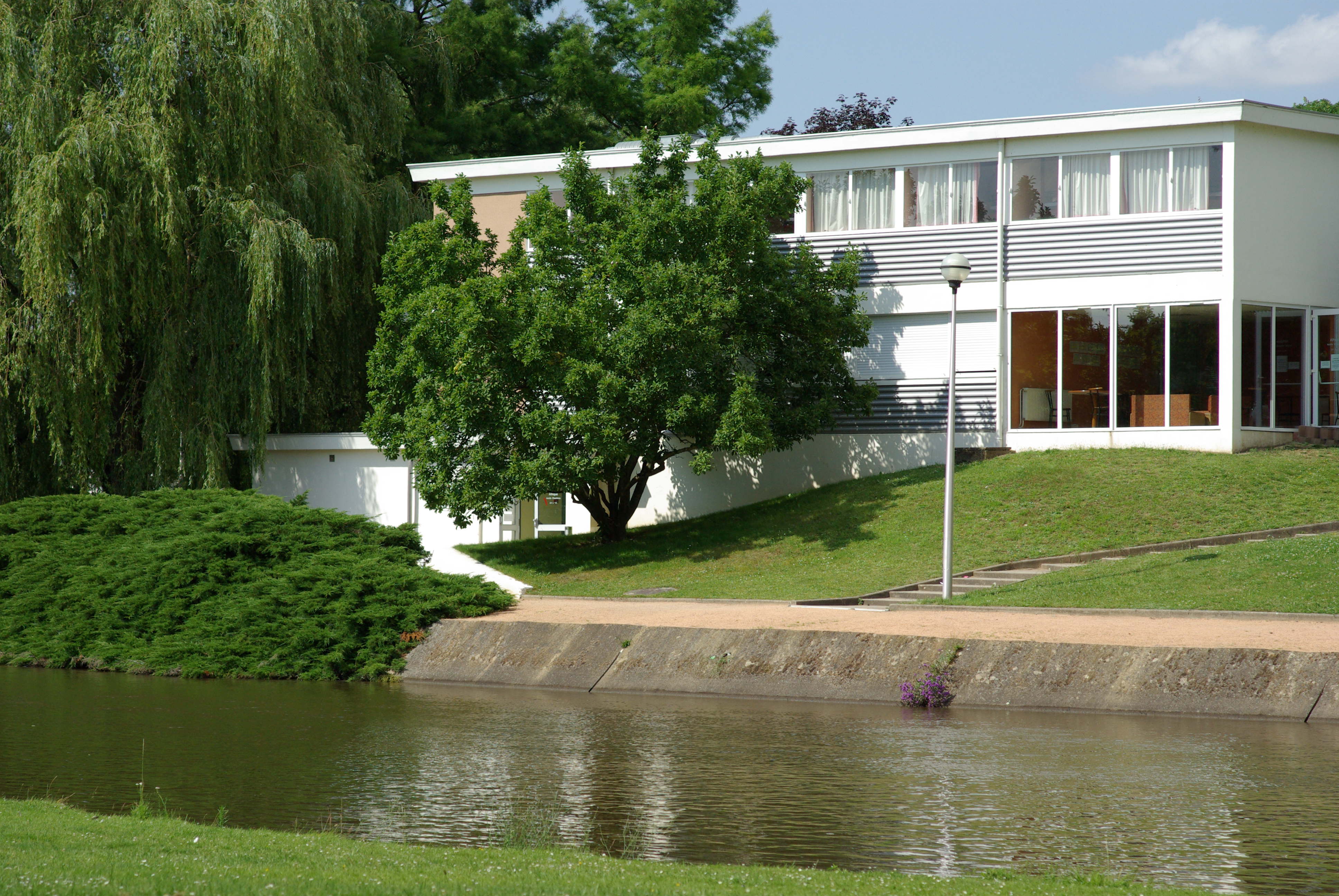 sports summer camp in France