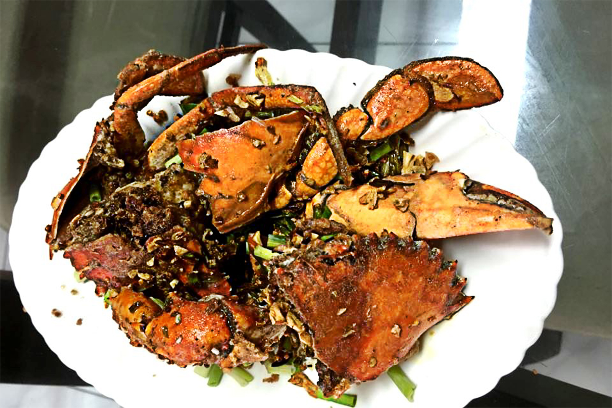salt and pepper crab jimmy and tangs Naga City Guide