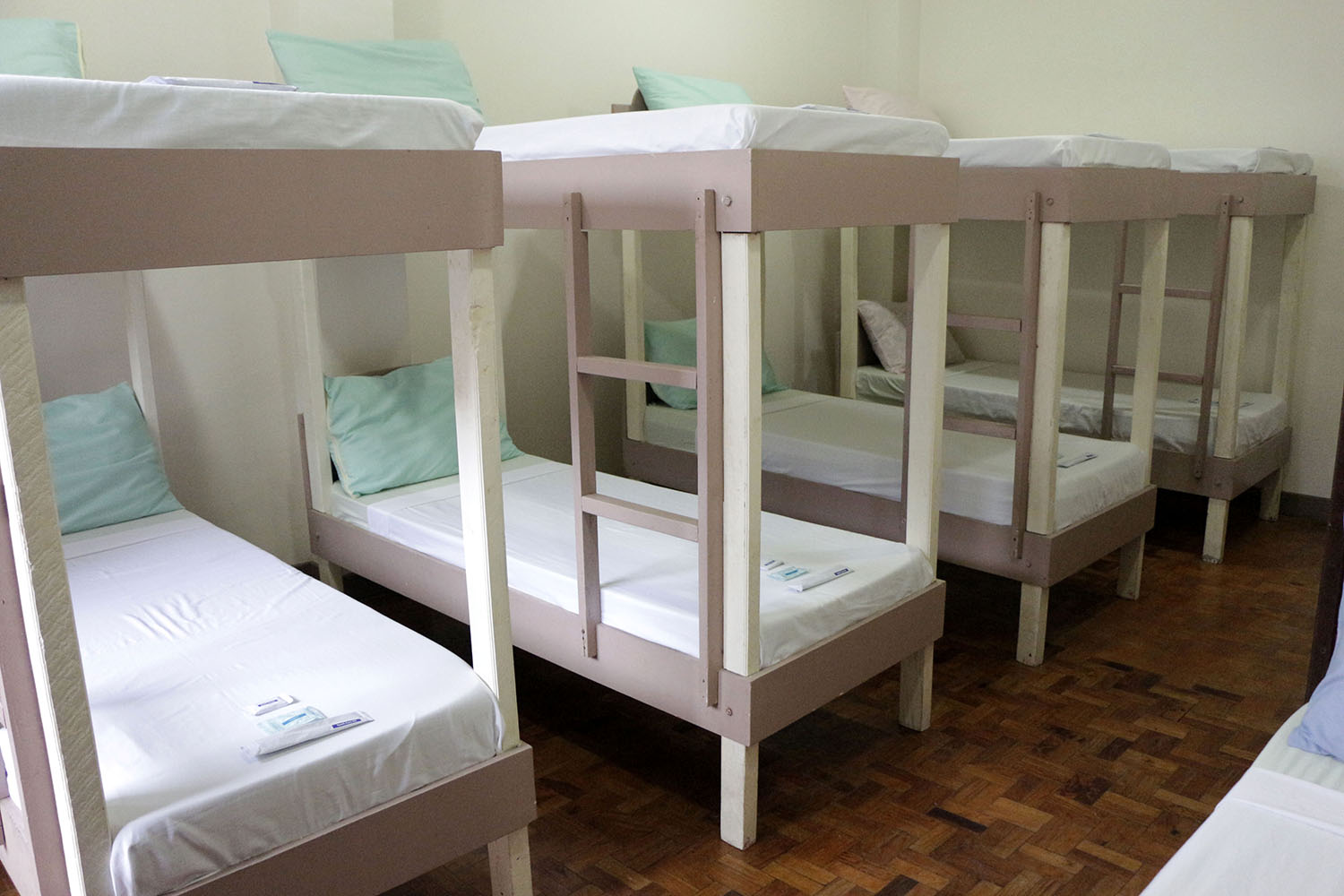 Hillary & Andrew Hostel and Restaurant Room Sharing Naga City Guide