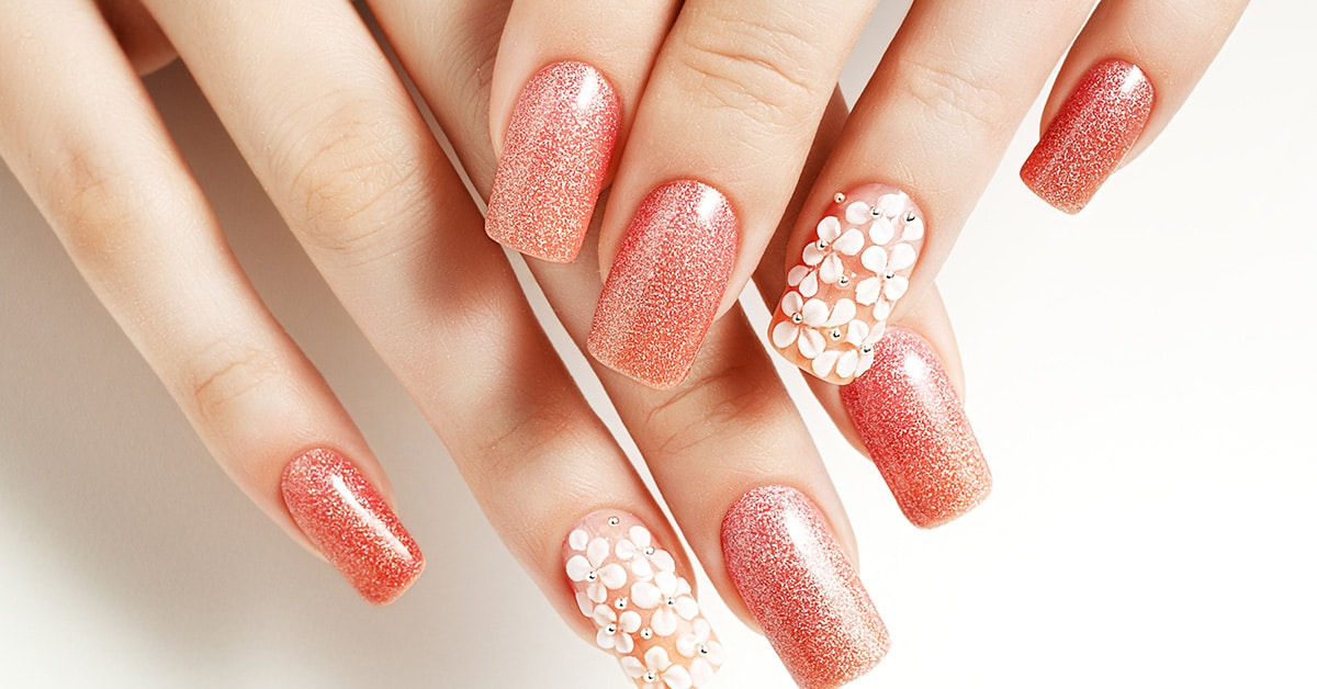 Nageldesign Aktuelle Anleitung und Trends **Stand 2021