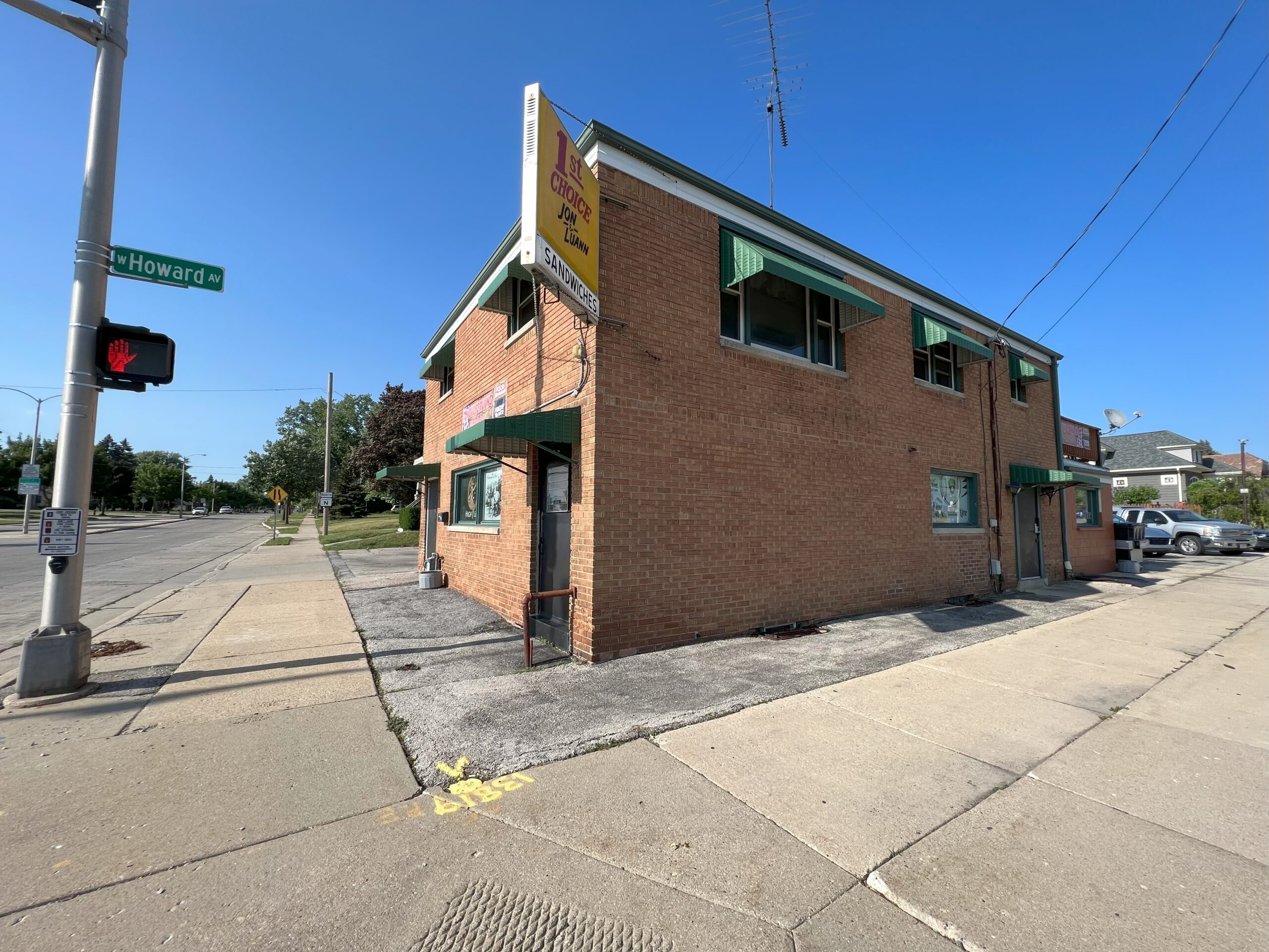 NAI Greywolf Sells Milwaukee Retail Property NAI Greywolf Milwaukee