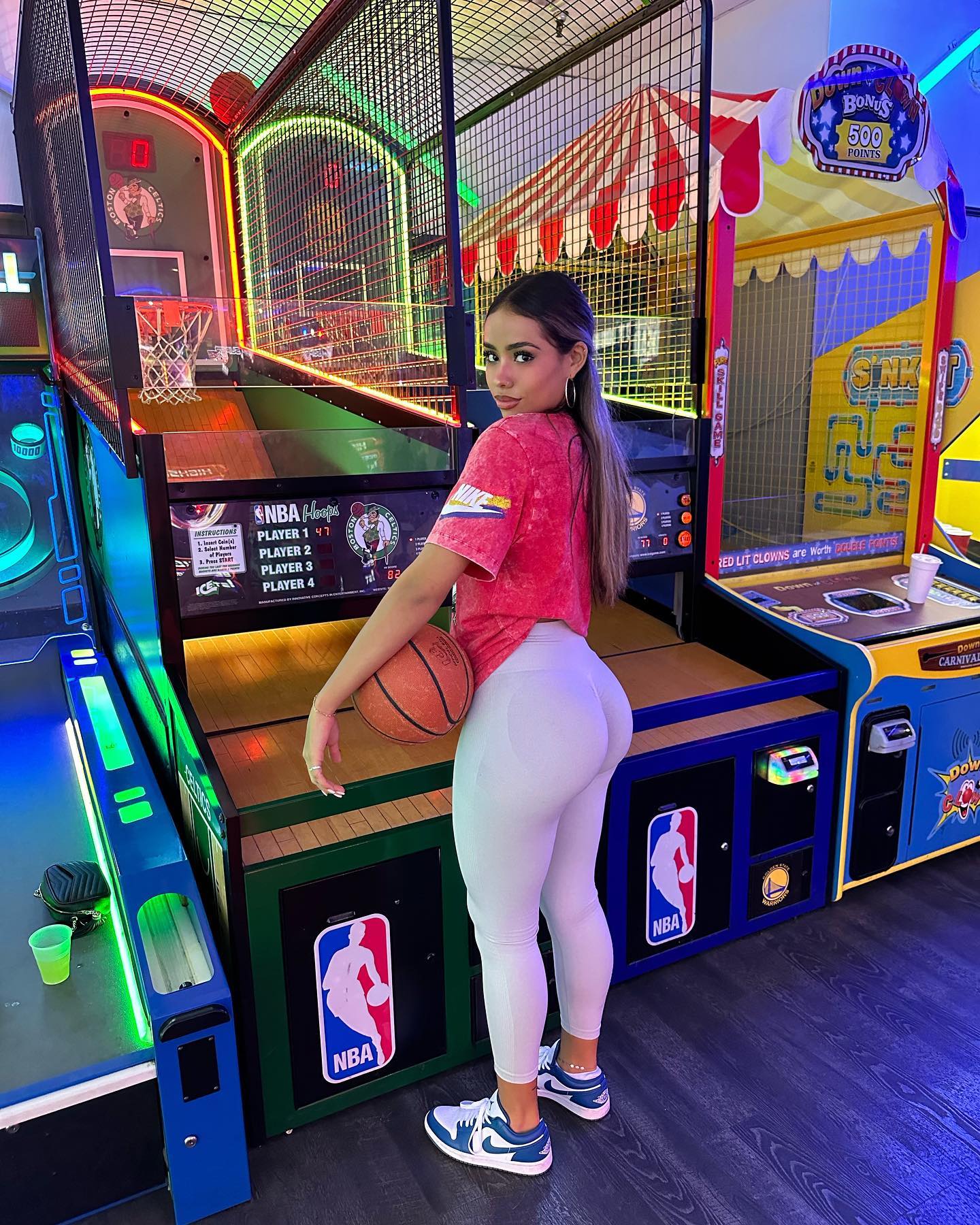 Ximena Saenz real name, age, ethnicity, net worth, all to know about(03)