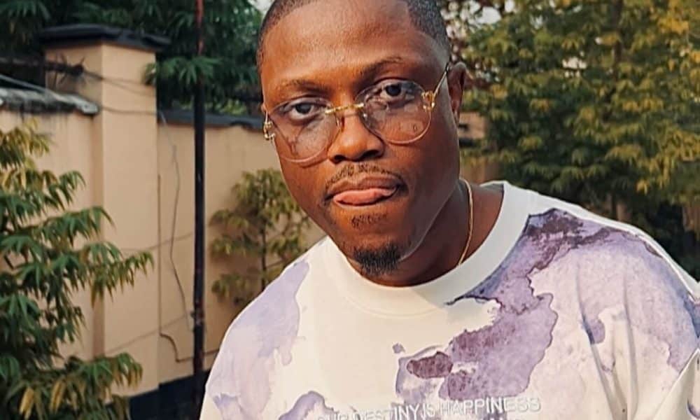 How My Song Helped Someone At Psychiatric Home – Vector