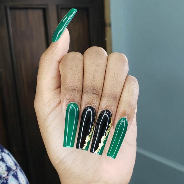 33 Best Ideas for Coffin Emerald Green Nails that Turn Heads Nail(02)