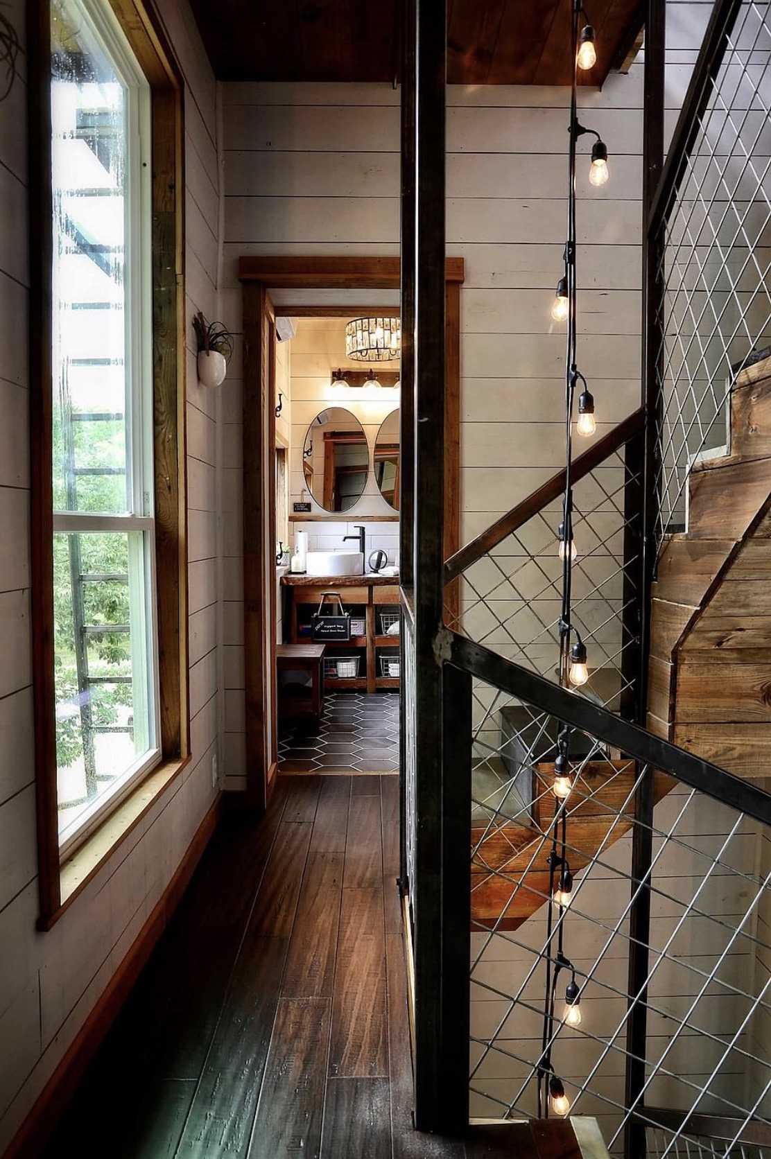 Air Castle Namma containers