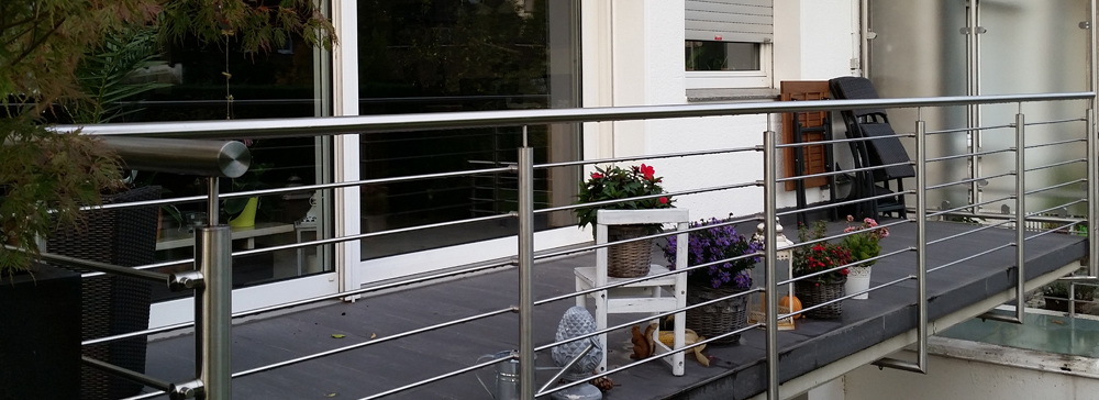 Terrassengeländer aus Edelstahl Nappenfeld Edelstahl Schlosserei in Mülheim an der Ruhr