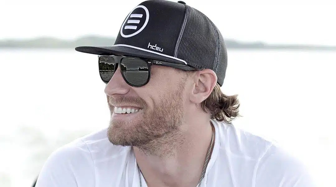 Chase Rice Returns With “Eyes On You”