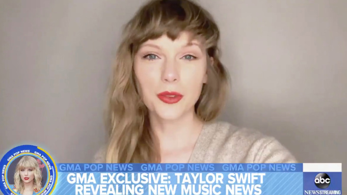 Taylor Swift Announces Re Recorded Fearless Taylor S Version