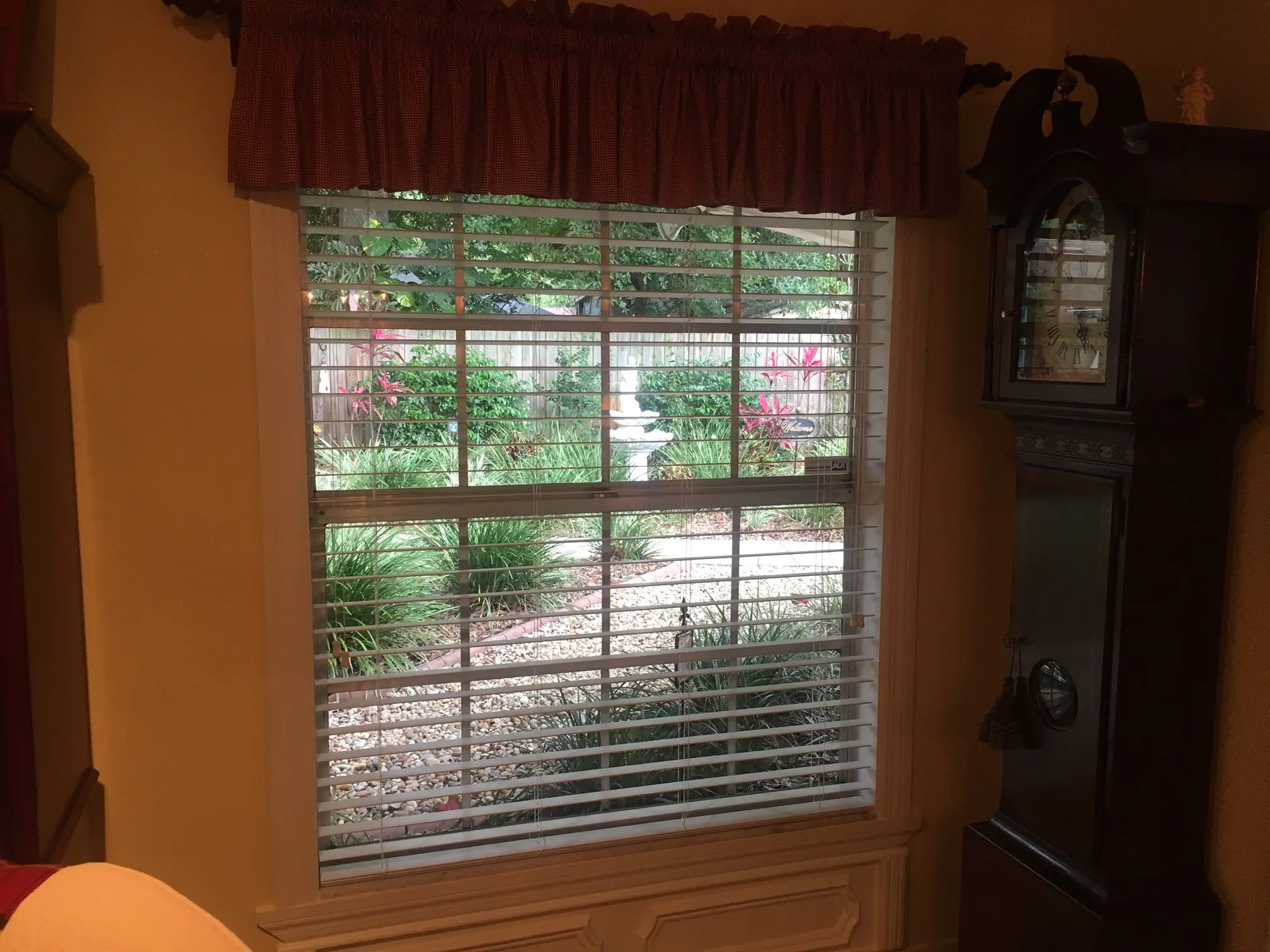 How to Close the Blinds? Nature Coast Shutters